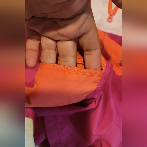 Old Navy Quarter Zip Jacket And Shorts Set - Picture 5 of 5